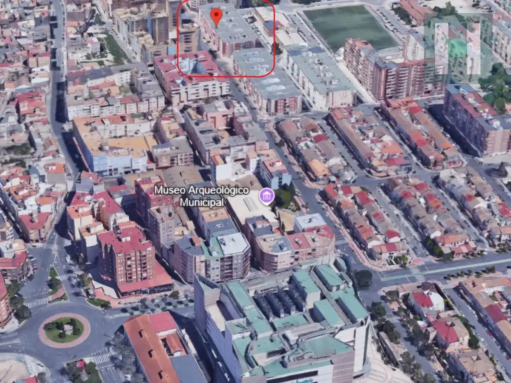 Pis en venda a Calle Santiago Ramón Y Cajal, Ciudad Jardín