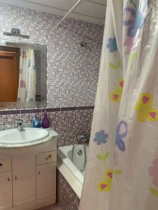 Bathroom of Flat for sale in Aspe  with Air Conditioner, Heating and Private garden