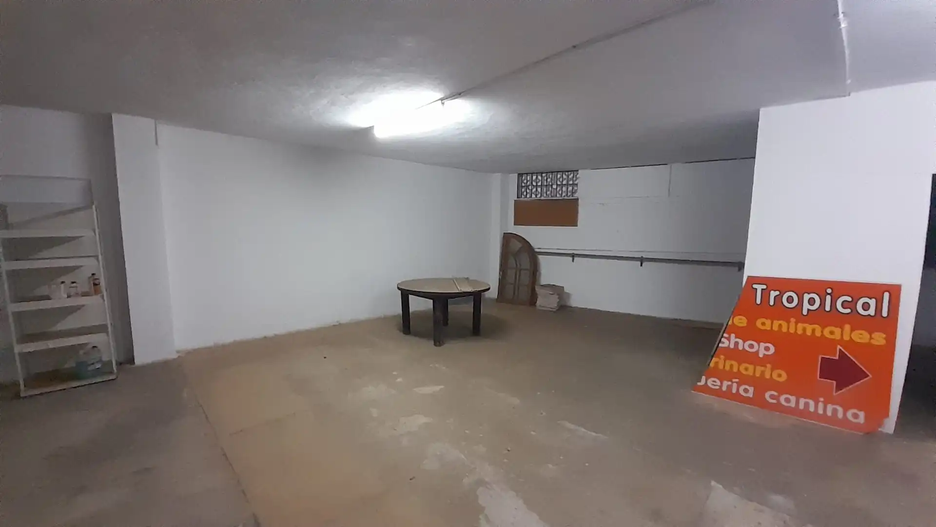 Local comercial en venta en Urbanización Santa Rosa, imagen 2