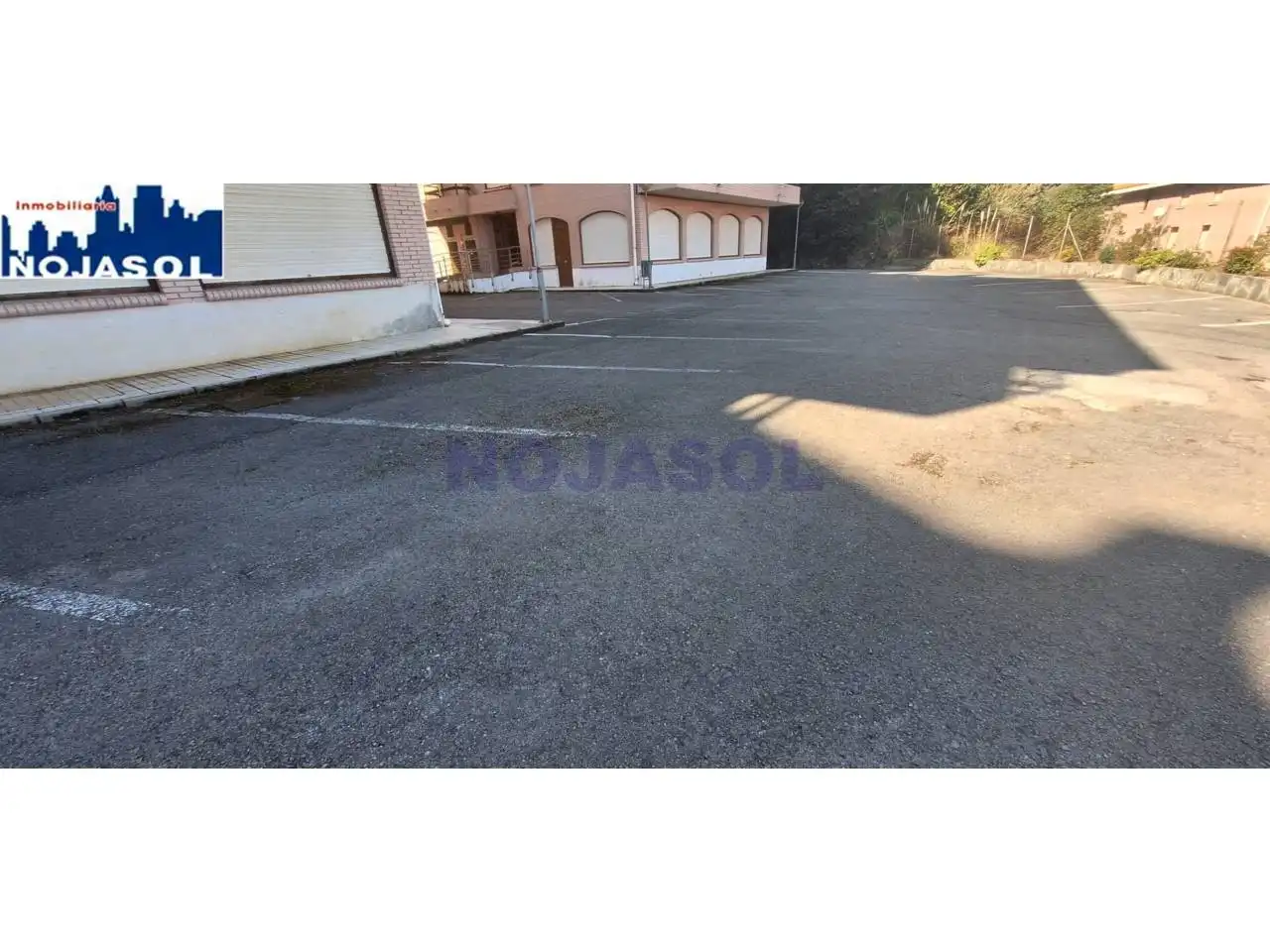 Aparcament de Apartament de lloguer en Noja amb Calefacció, Terrassa i Moblat