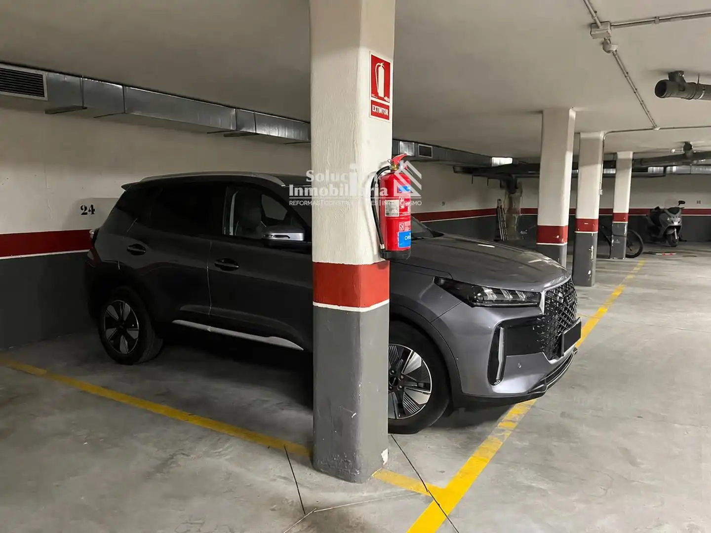 Parking of Flat for sale in Moriscos  with Heating, Storage room and Furnished