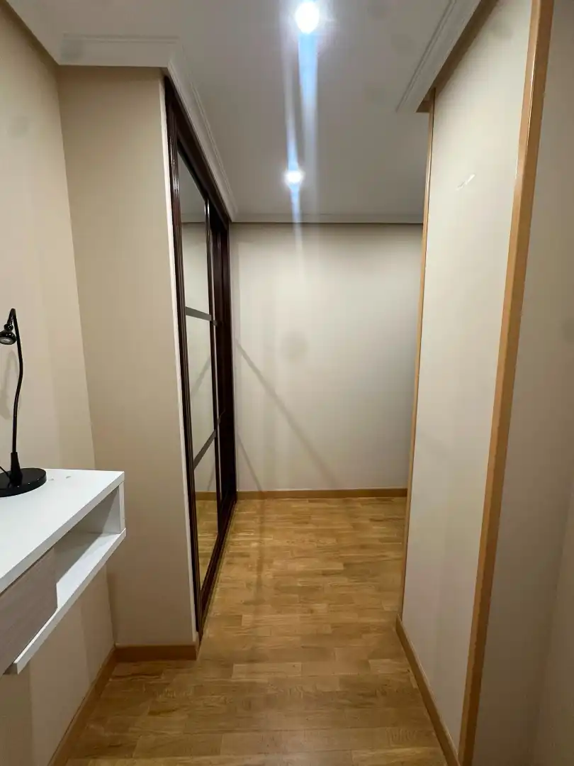 Piso con terraza en venta en Avenida Oviedo 8, imagen 8