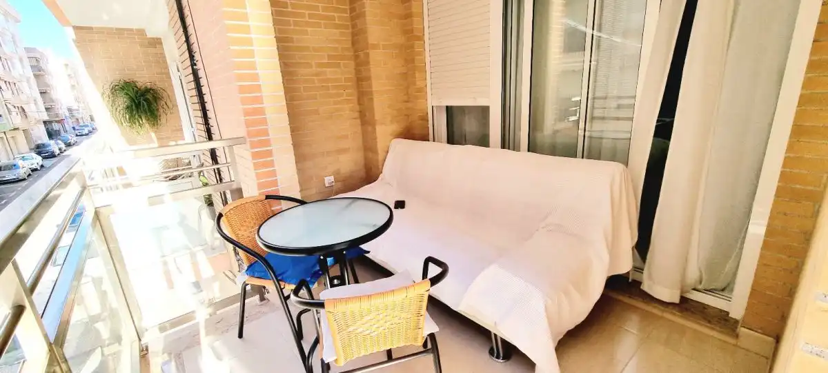 Appartamento con terrazza in affitto a Casco Antiguo, imagen 9