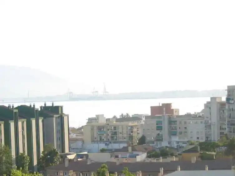 Estudi de lloguer a Avenida Principal del Candado, 9, El Candado