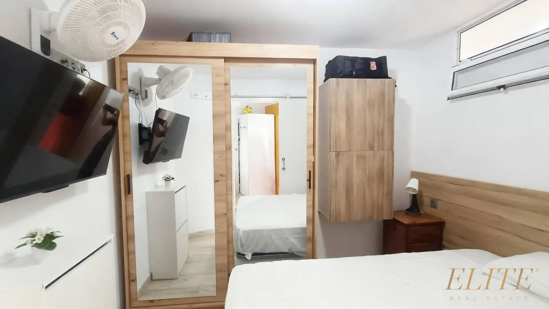 Dormitori de Apartament en venda en San Bartolomé de Tirajana amb Aire condicionat i Piscina comunitària