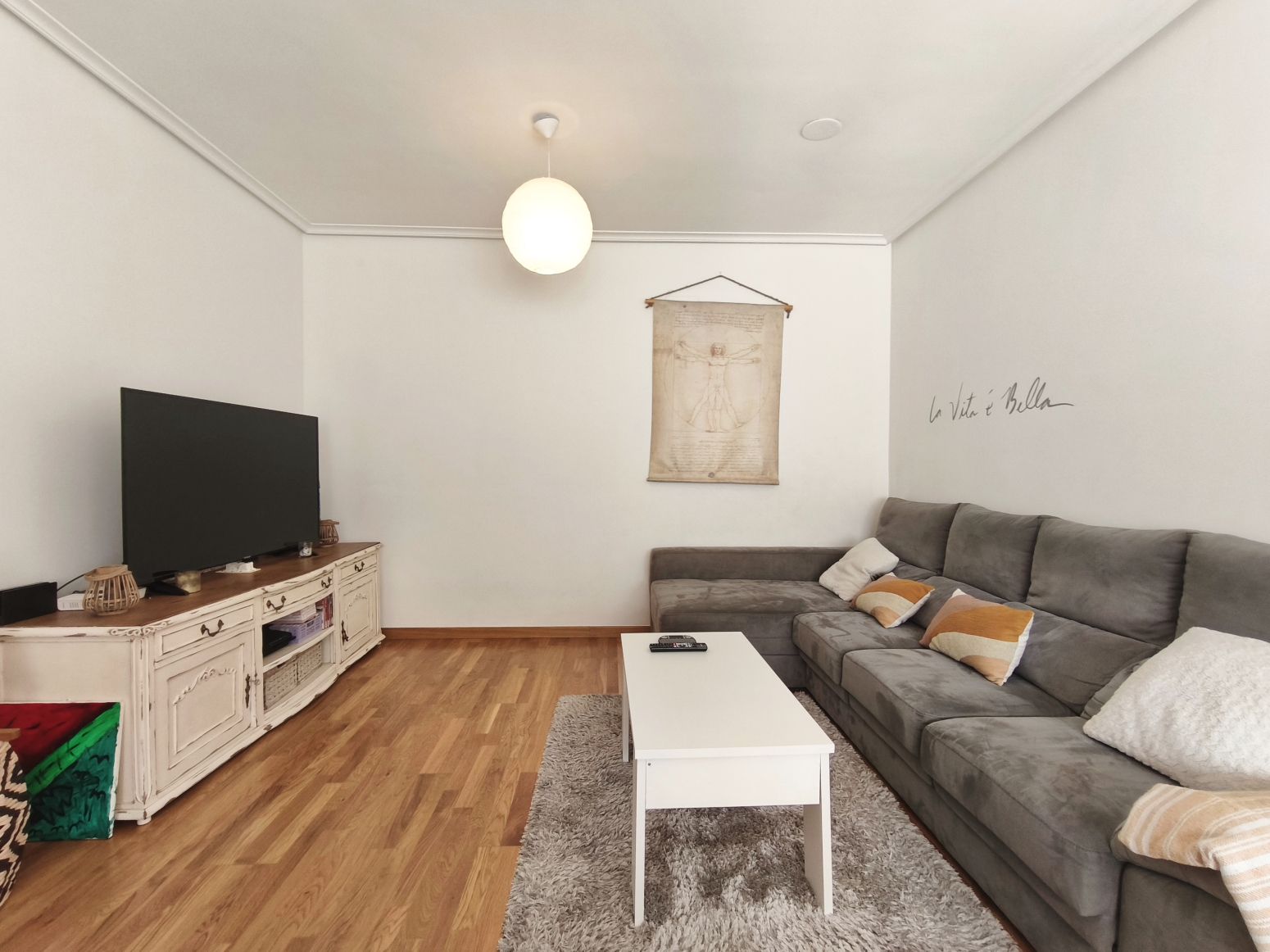 Sala de estar de Casa o chalet en venta en Villamediana de Iregua con Aire acondicionado, Calefacción y Jardín privado