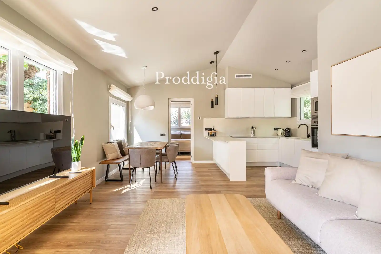 Sala de estar de Casa o chalet de alquiler en Sant Cugat del Vallès con Terraza, Piscina y Amueblado