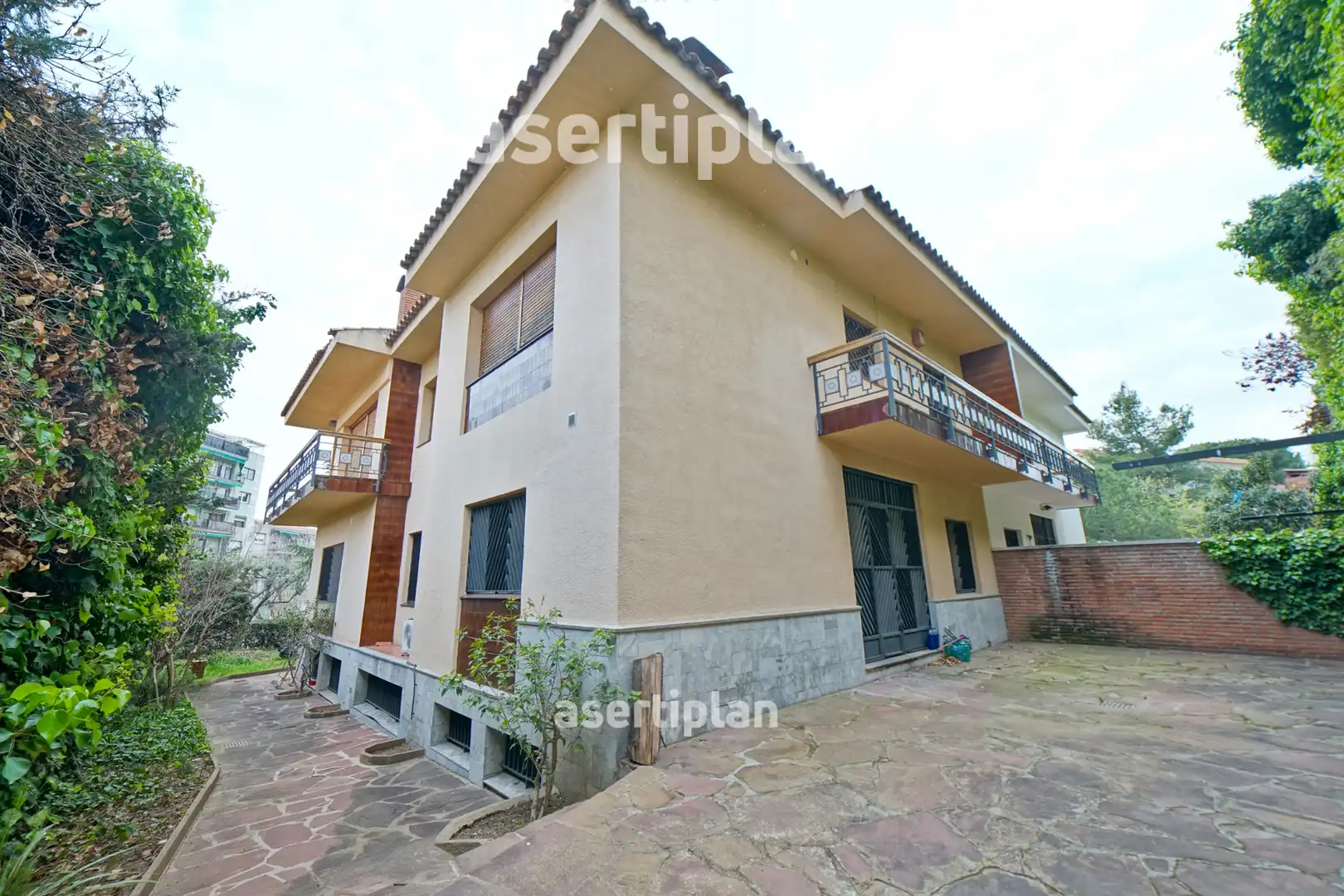 Vista exterior de Casa o chalet de alquiler en Mataró con Jardín privado, Terraza y Trastero