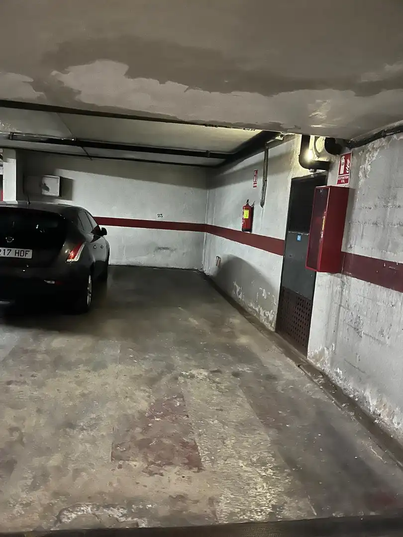 Parkplatz von Garage zur Miete in Murcia