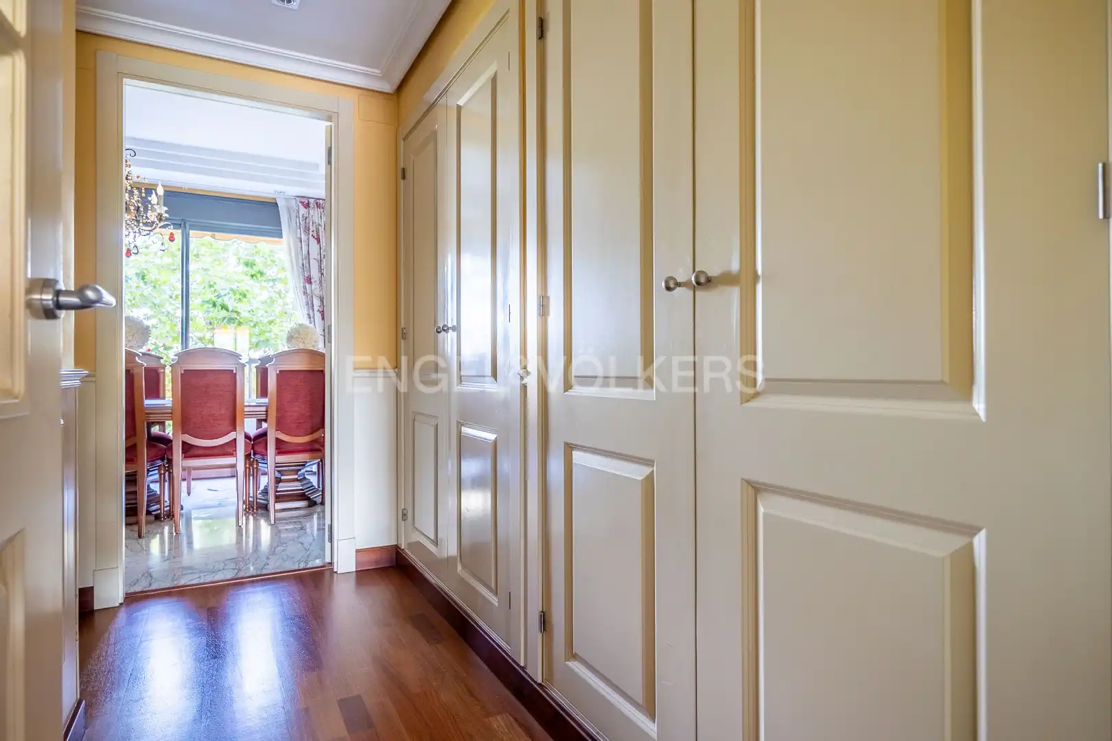 Flat for sale in Sevilla  with Air Conditioner, Heating and Private garden