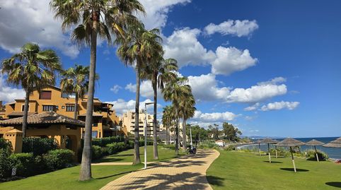 Foto 5 de Apartamento en venta en Zona de Punta Plata, Estepona
