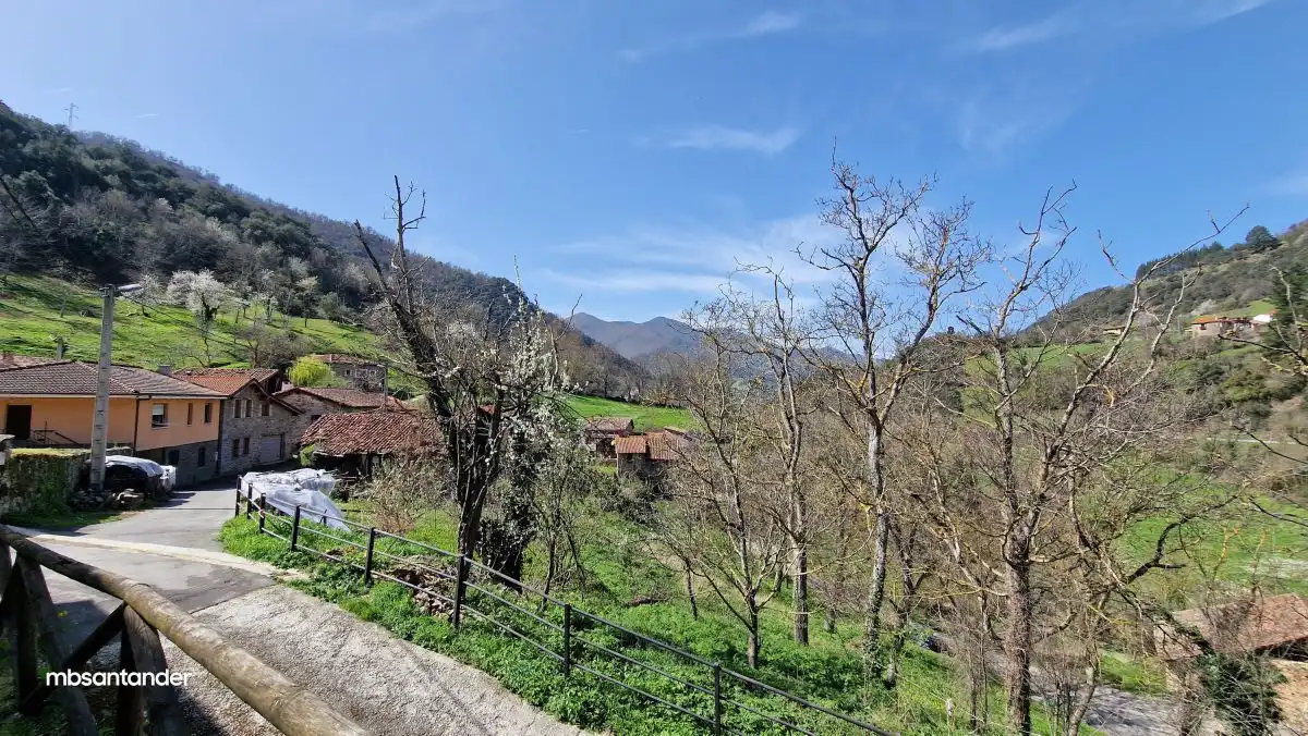 Exterior view of Houses for sale in Pesaguero  with Heating and Storage room