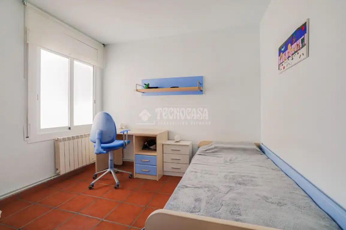 Habitación de Piso en venta en Terrassa con Calefacción y Balcón