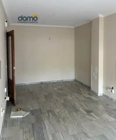 Piso en venta en Málaga con Terraza y Piscina comunitaria