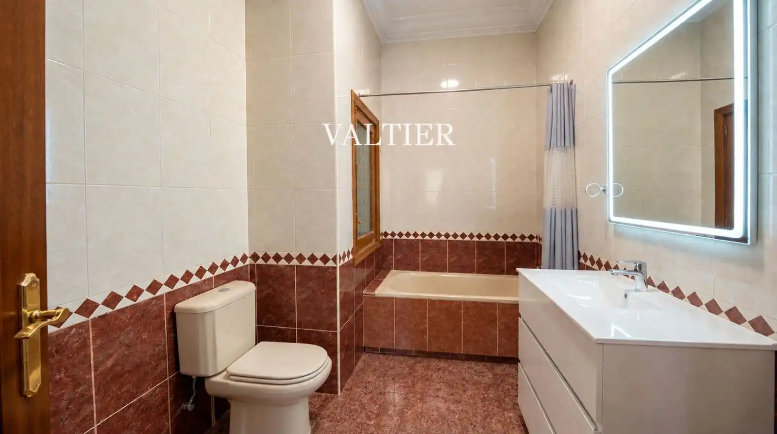 Badezimmer von Wohnung zur Miete in Arganzuela