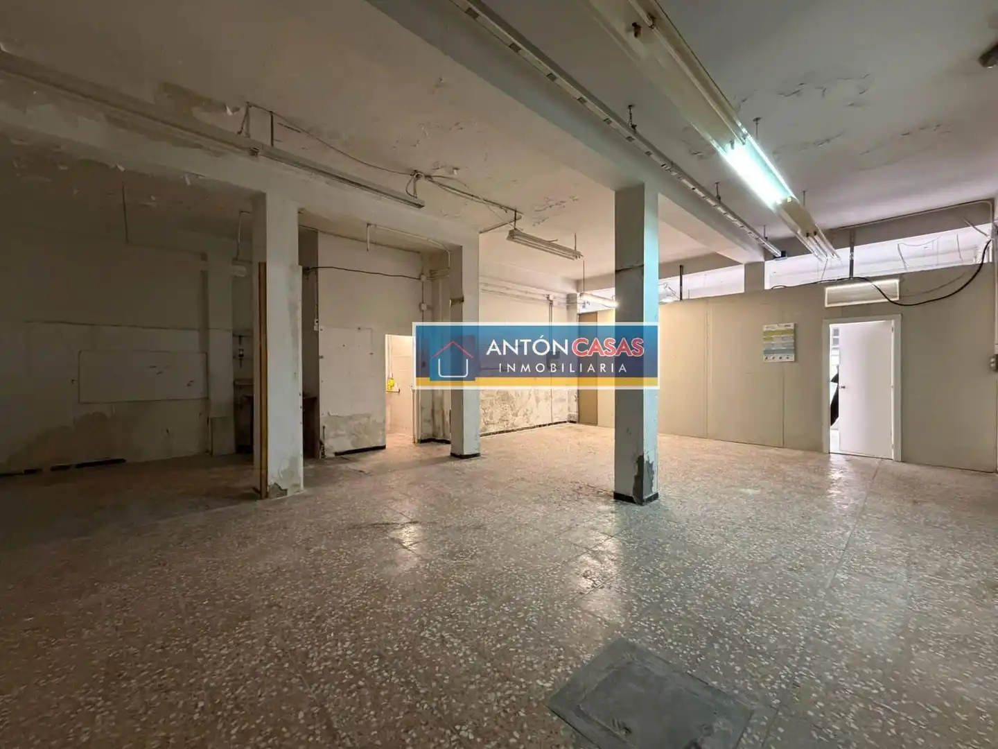 Business premises for sale in Plaza Castelar - Mercado Central, imagen 11