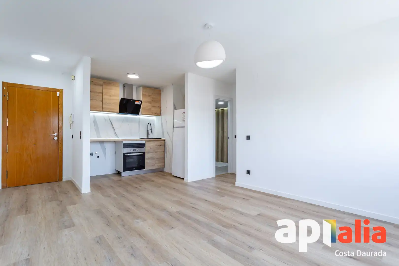 Schlafzimmer von Wohnung zum Verkauf in  Tarragona Capital mit Abstellraum und Ofen