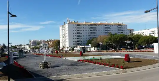 Vista exterior de Local en venta en Marbella con Aire acondicionado, Calefacción y Terraza
