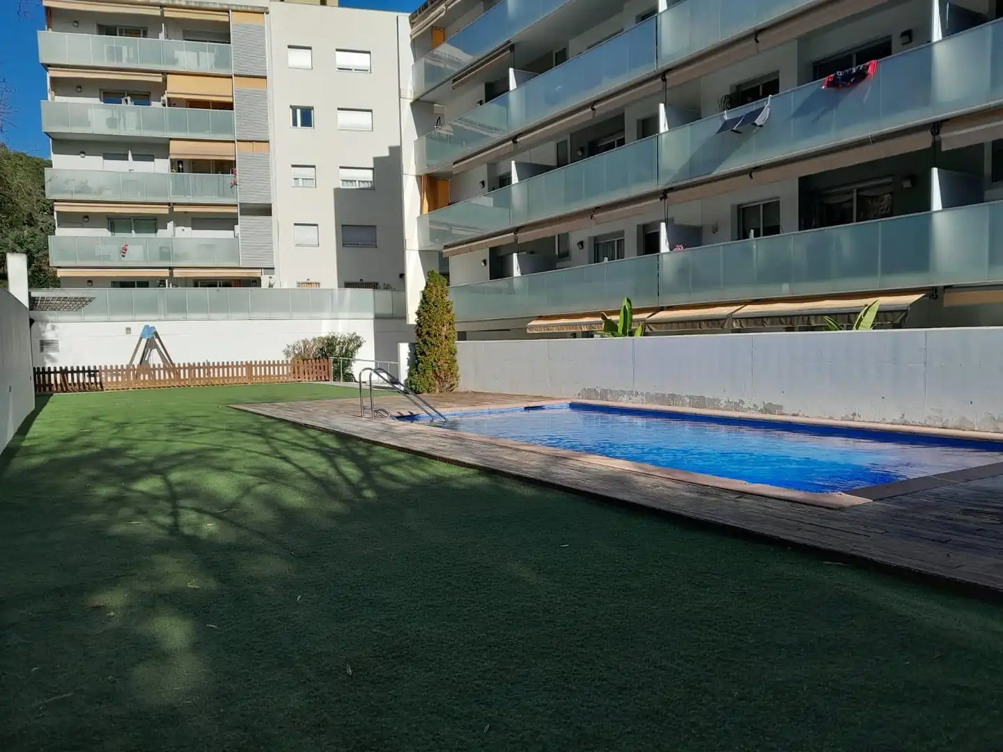 Piscina de Pis en venda en Arenys de Mar amb Aire condicionat, Calefacció i Jardí privat