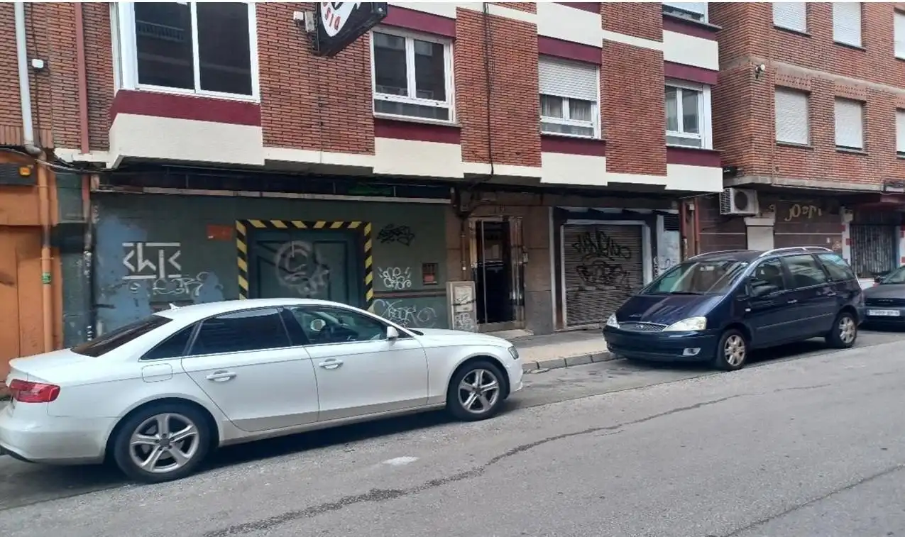 Pis amb ascensor en venda a Flores de Sil - La Placa, imagen 2