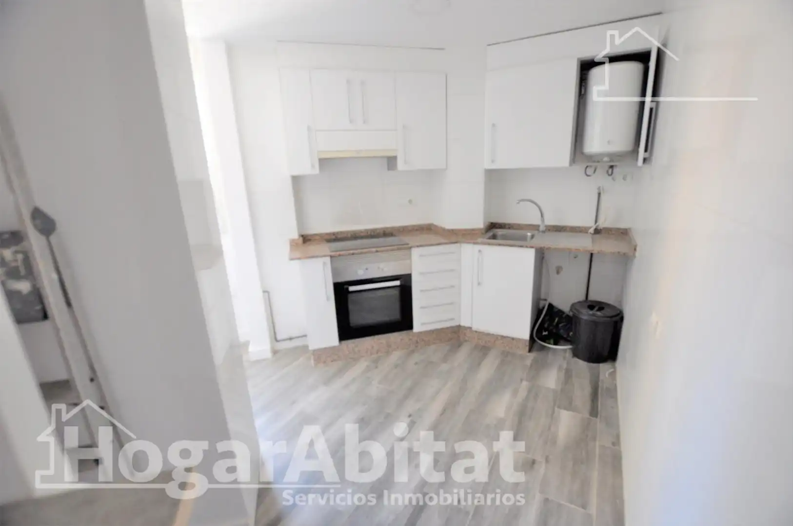 Kitchen of Flat for sale in Valencia