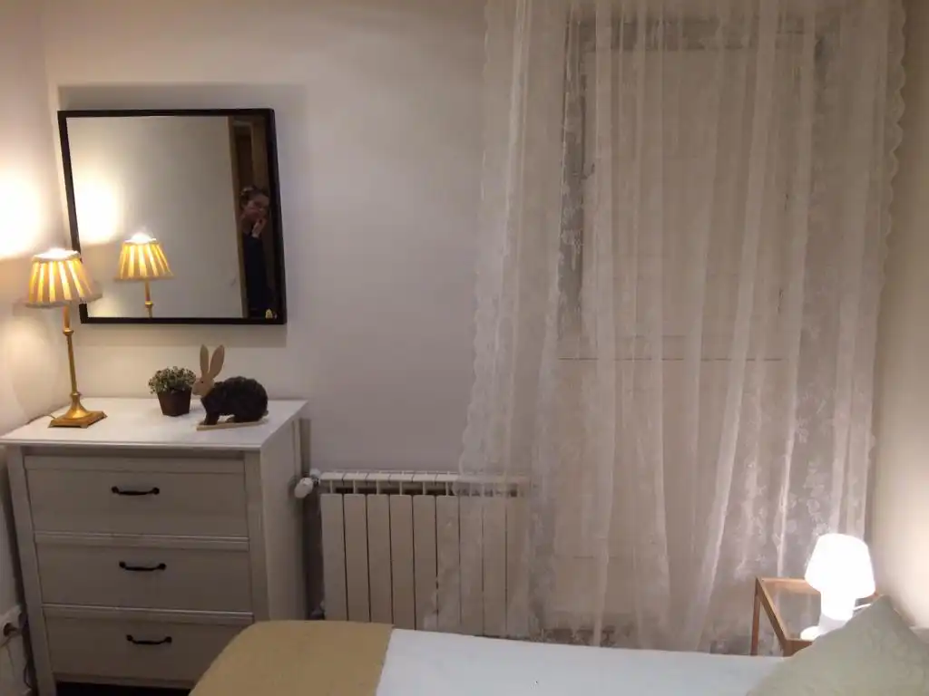 Habitación de Piso de alquiler en Ferrol con Calefacción, Amueblado y Horno