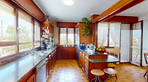 Foto 5 de Casa o chalet en venta en Calle Corceño, 5, Alisal - San Román, Santander