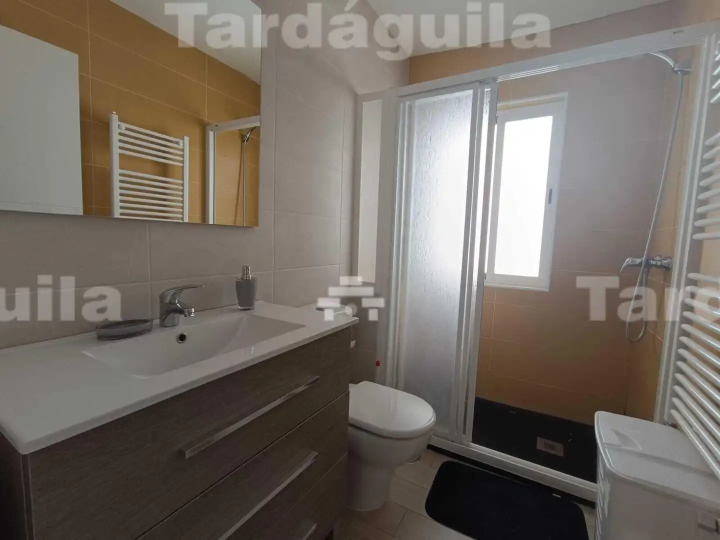 Badezimmer von Wohnung zur Miete in Salamanca