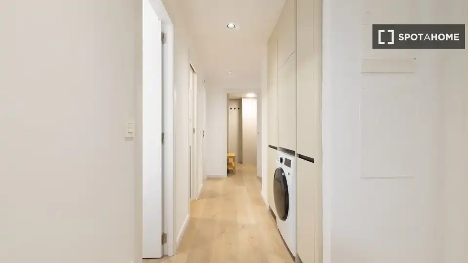Flat for share in Valencia  with Air Conditioner, Heating and Terrace