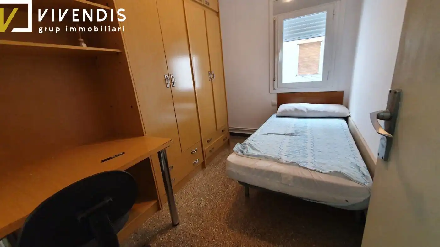 Flat for rent in Calle UNIO, Instituts - Universitat