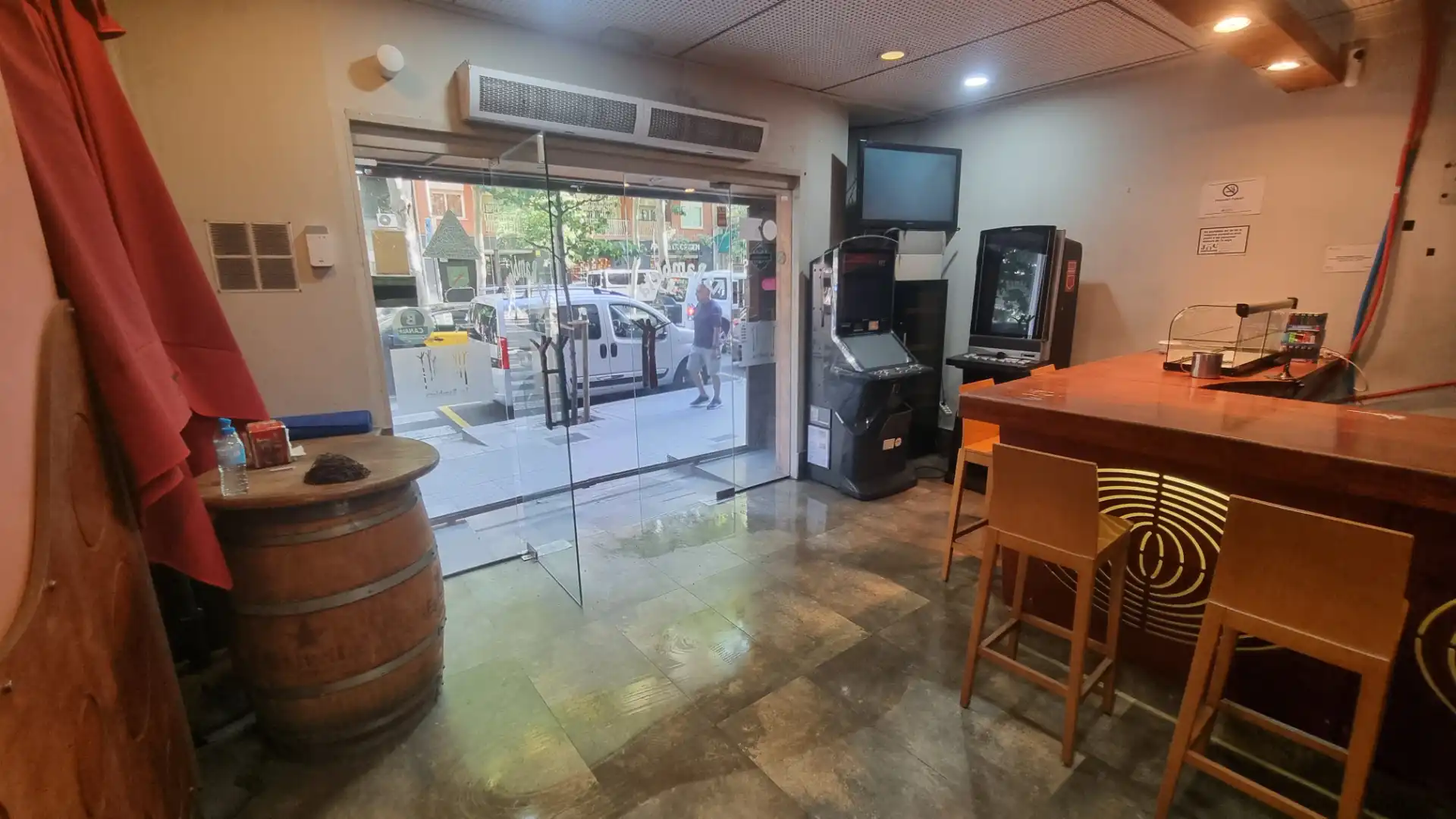 Local en traspaso en Sant Andreu