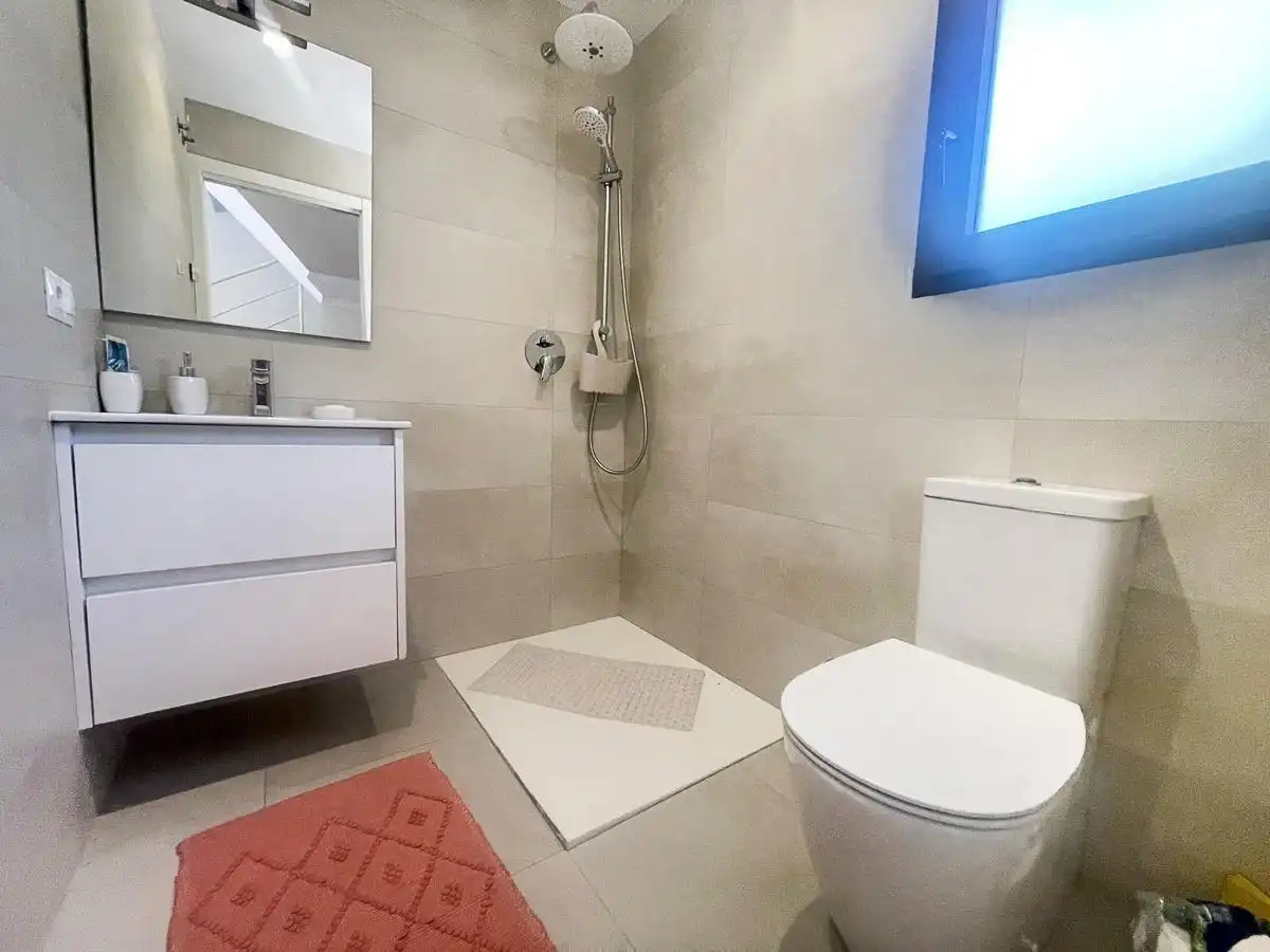 Bathroom of Houses for sale in La Nucia