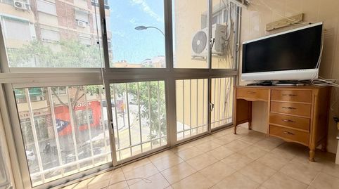 Foto 4 de Piso en venta en Calle Sondalezas, Los Castillejos - La Trinidad, Málaga Capital