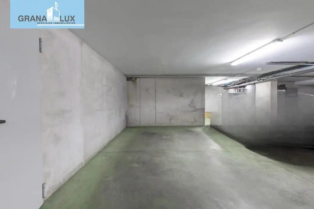 Parking de Casa o chalet en venta en Granada