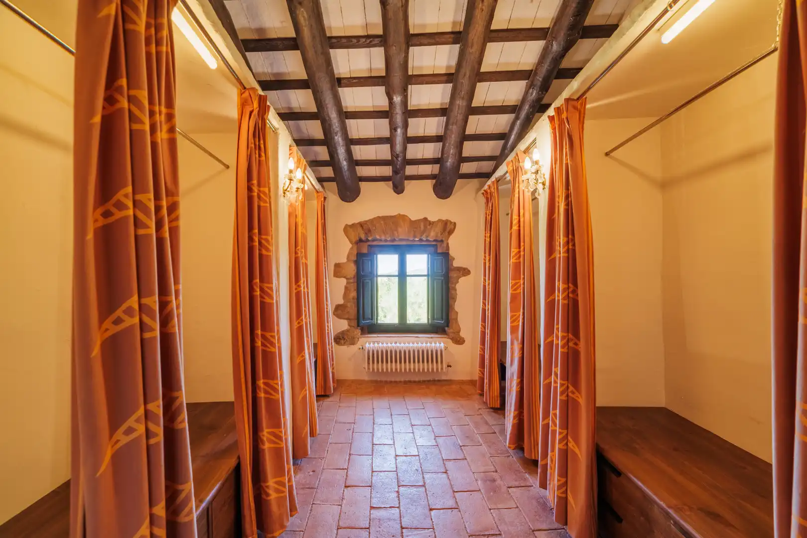 Country homes for sale in Parlavà  with Air Conditioner, Private garden and Terrace