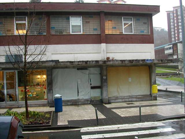 Local comercial en Venta en Serapio Mujika en Bidebieta