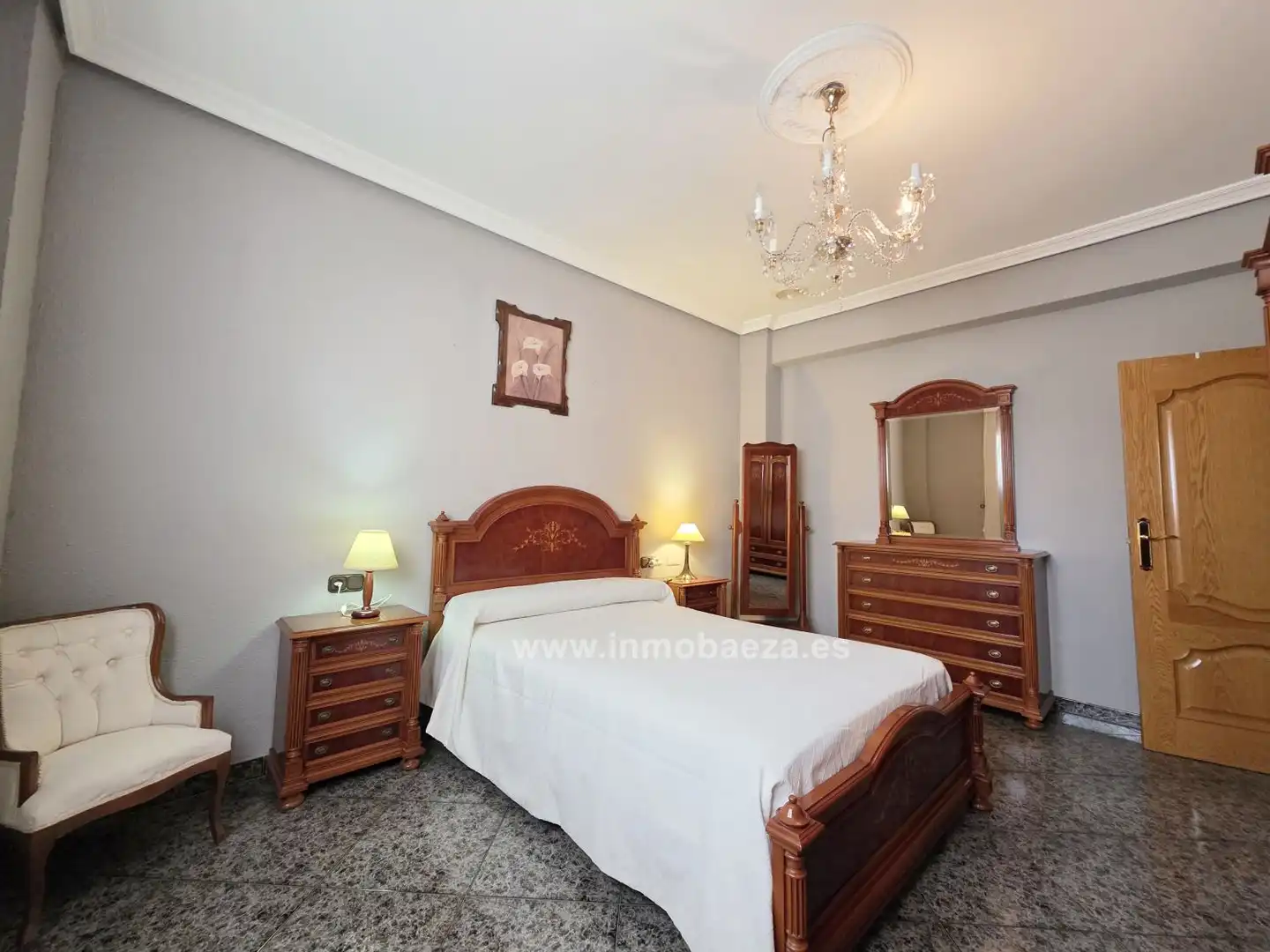 Habitación de Piso en venta en Ibros con Aire acondicionado y Balcón