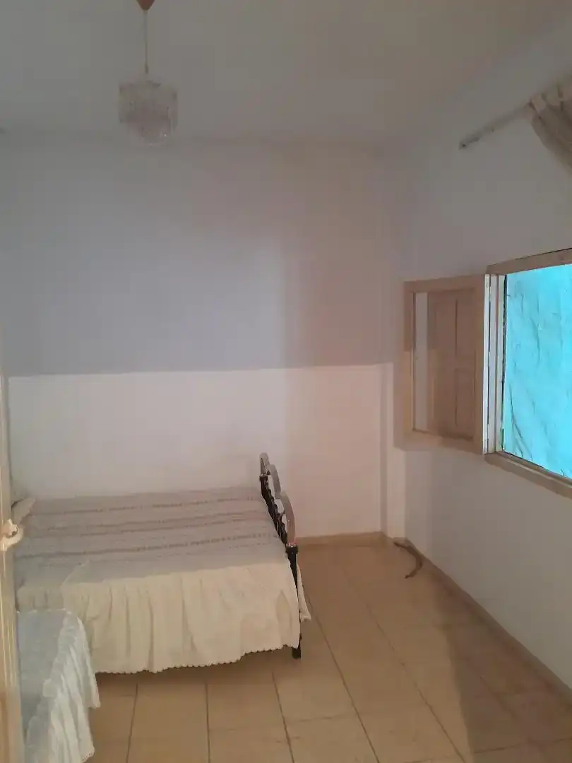 Dormitori de Casa adosada en venda en Arroyo del Ojanco amb Balcó