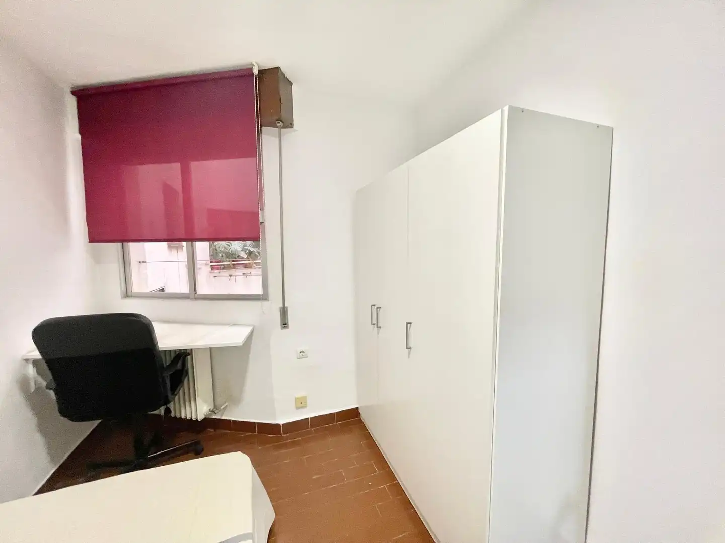 Bedroom of Flat for share in Ronda