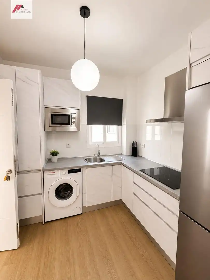 Kitchen of Flat for rent in El Puerto de Santa María  with Air Conditioner and Furnished