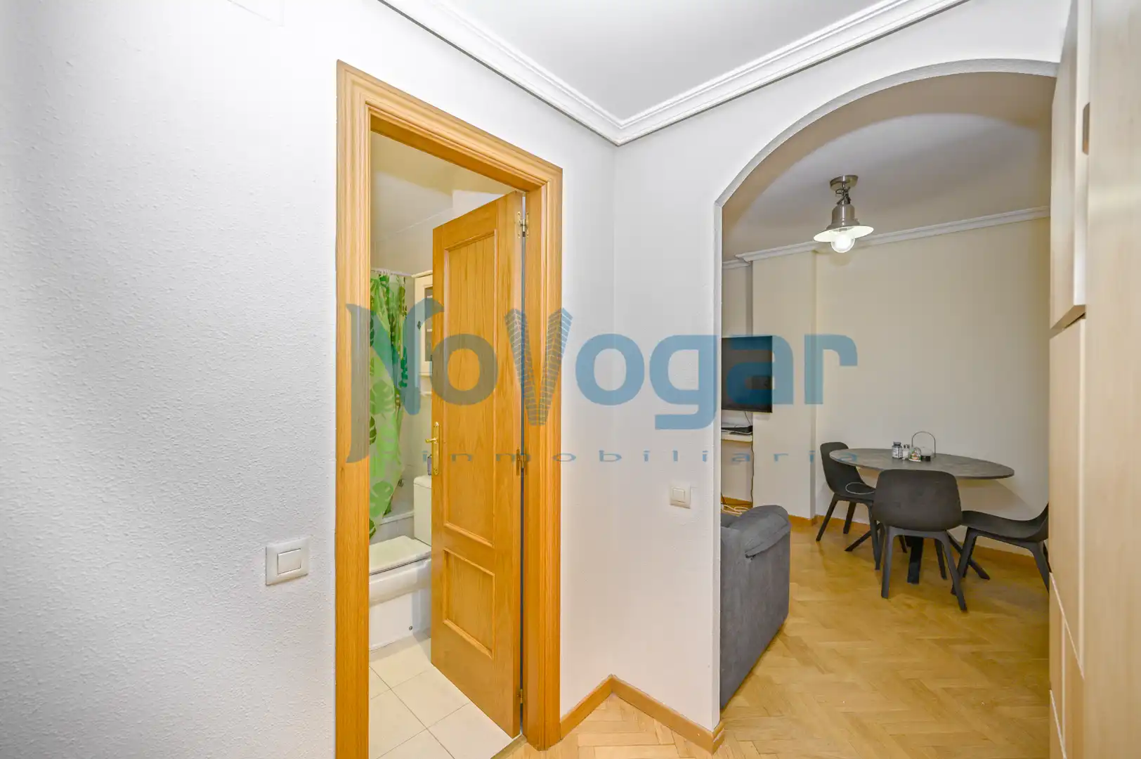 Bedroom of Flat for sale in Madrid  with Air Conditioner, Heating and Community pool