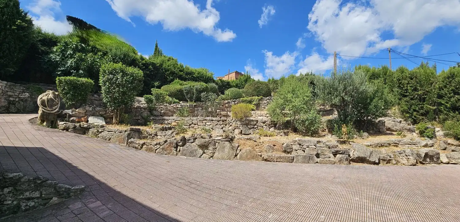 Jardí de Casa o xalet en venda en Corbera de Llobregat amb Aire condicionat i Calefacció