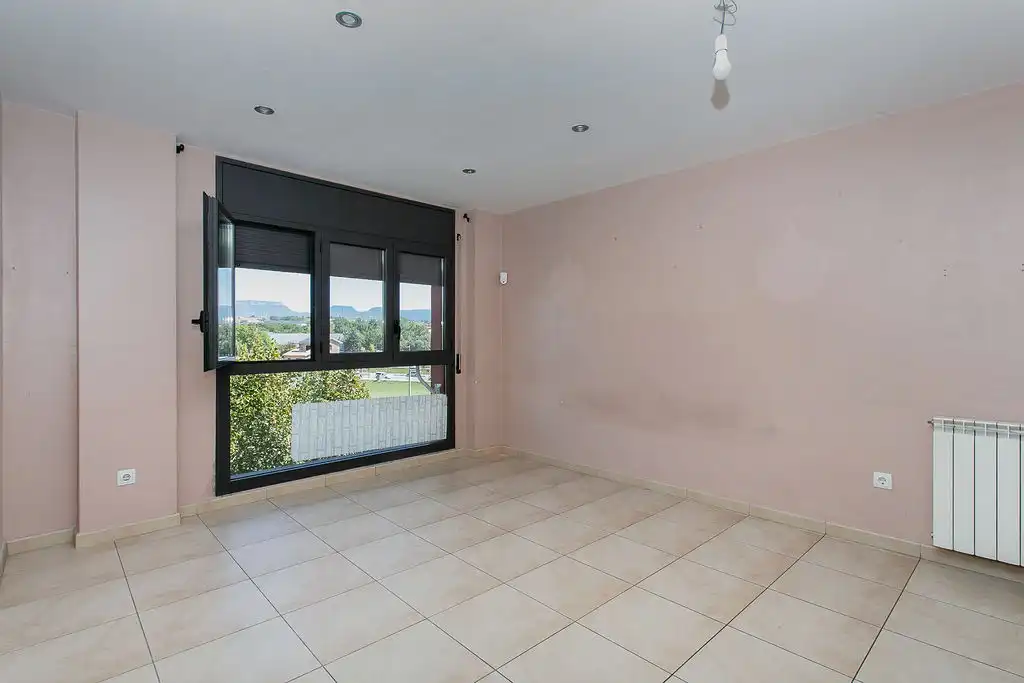 Habitación de Piso en venta en Manlleu, Barcelona