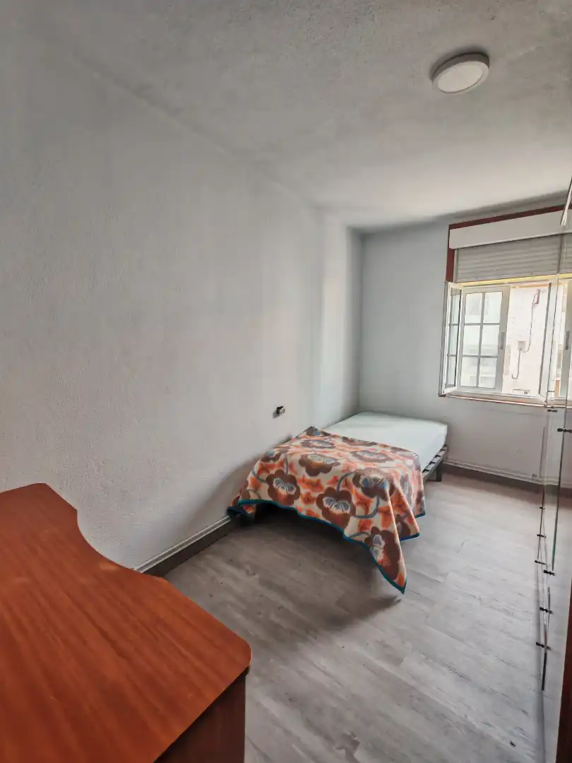 Bedroom of Detached homes for rent in A Laracha    with Terrace, Storage room and Furnished
