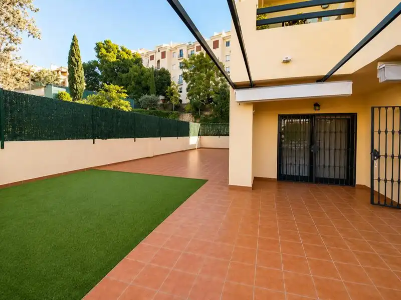 Terrace of Flat for sale in Estepona  with Air Conditioner, Heating and Private garden