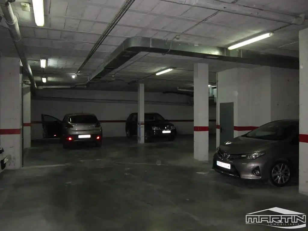 Parcheggio in vendita a El Valle, imagen 2