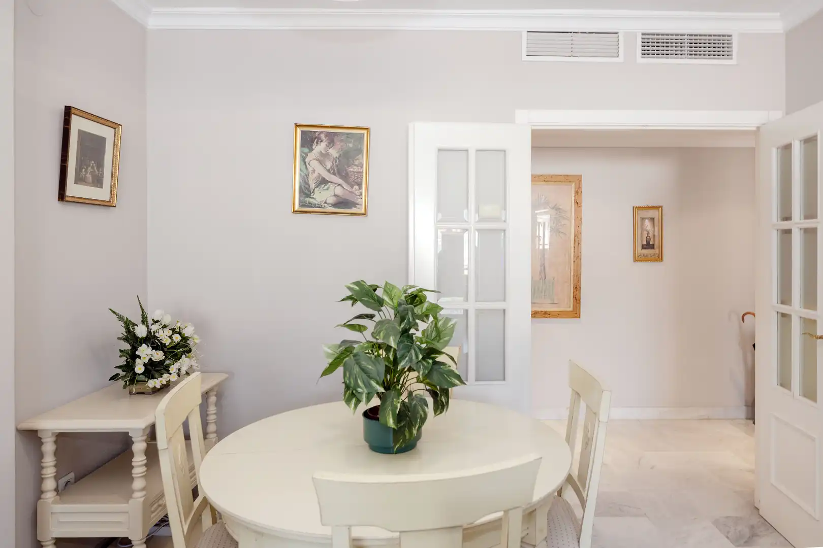 Flat with pool for sale in Marbella Centro, imagen 11
