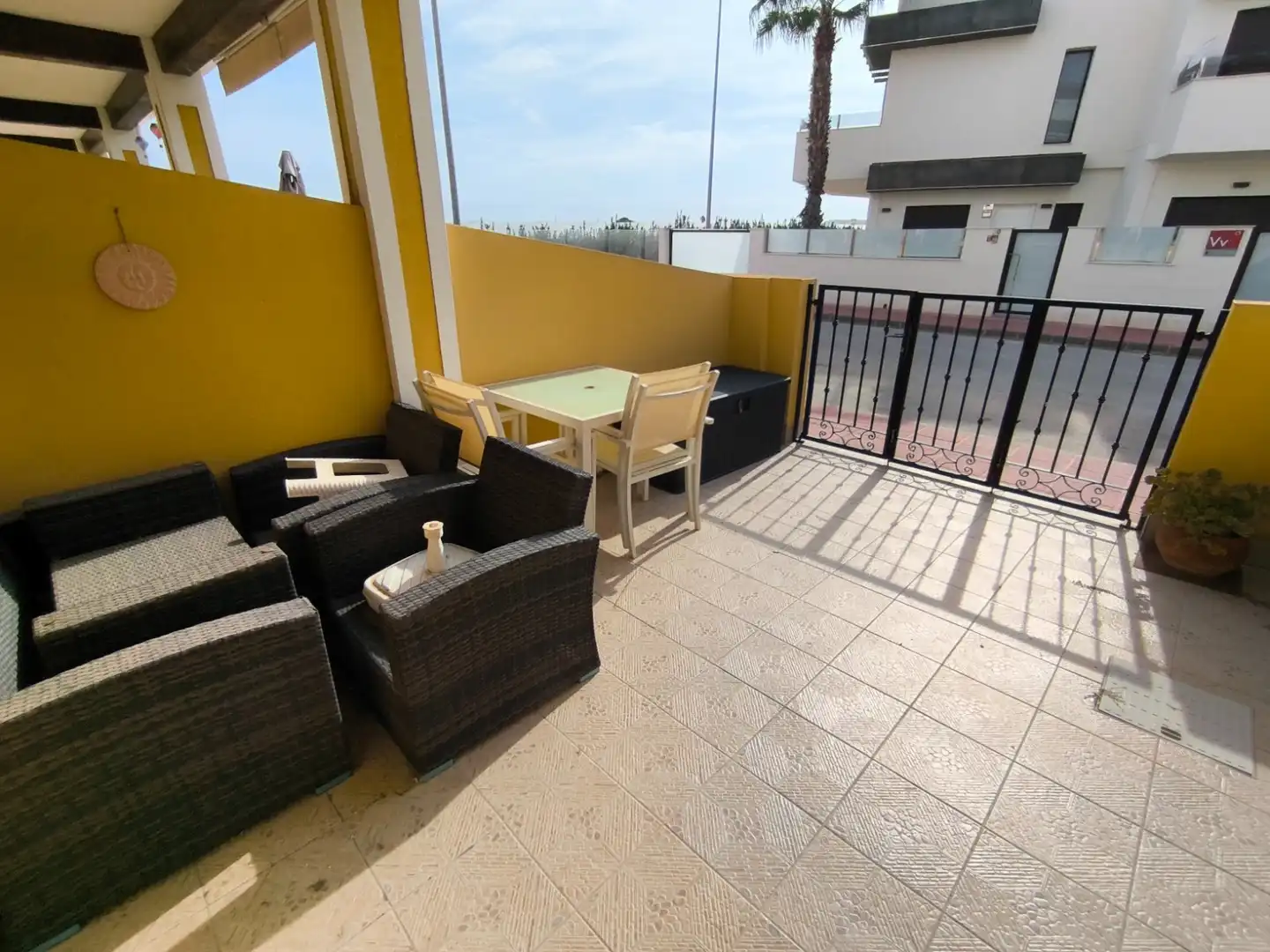 Terraza de Casa adosada en venta en Dolores de Pacheco - Santa Rosalía