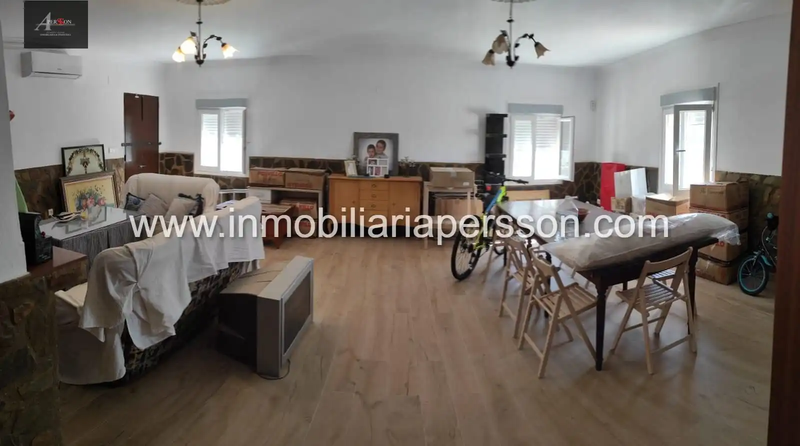 Villa mit Pool zum Verkauf in La Carlota, imagen 5