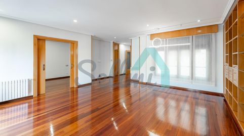 Photo 4 of Flat for rent in Pelayo, Salesas - Foncalada - Campoamor, Oviedo